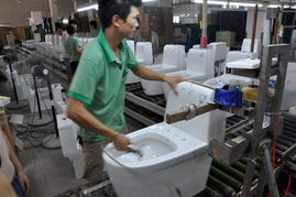 探秘智造新高度 新浪家居評(píng)測(cè)團(tuán)走進(jìn)恒潔衛(wèi)浴現(xiàn)代化工廠